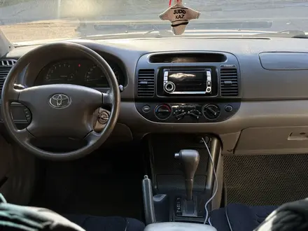 Toyota Camry 2005 года за 3 800 000 тг. в Шымкент – фото 9