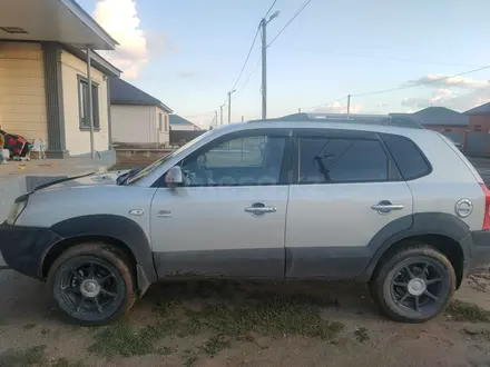 Hyundai Tucson 2006 года за 4 500 000 тг. в Актобе – фото 3