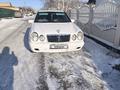 Mercedes-Benz E 230 1996 года за 2 200 000 тг. в Жезказган