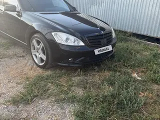 Mercedes-Benz S 500