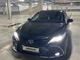 Toyota Camry 2021 года за 18 200 000 тг. в Астана – фото 4