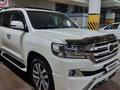 Toyota Land Cruiser 2017 годаfor33 500 000 тг. в Астана – фото 3