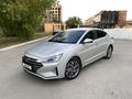 Hyundai Elantra 2019 года за 10 400 000 тг. в Караганда