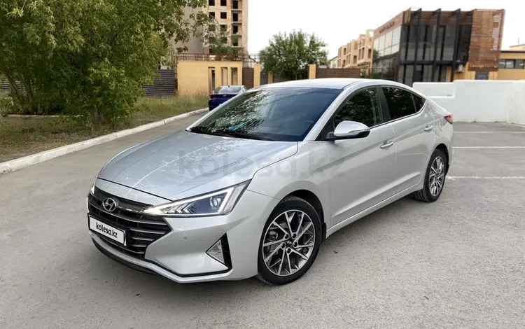 Hyundai Elantra 2019 года за 10 400 000 тг. в Караганда