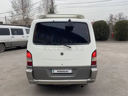 SsangYong Istana 2003 года за 4 200 000 тг. в Алматы – фото 6