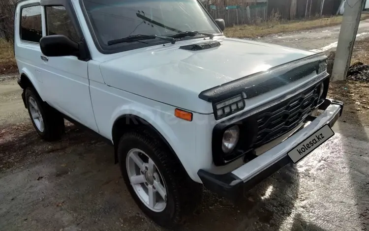 ВАЗ (Lada) Lada 2121 2014 годаfor2 550 000 тг. в Усть-Каменогорск