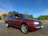 Volkswagen Golf 1995 года за 2 300 000 тг. в Усть-Каменогорск – фото 2