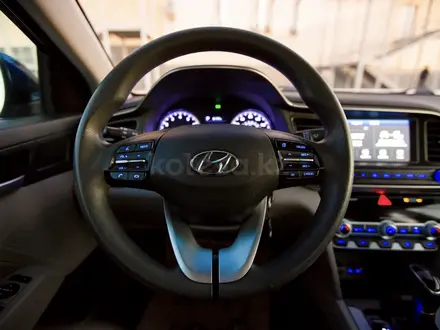 Hyundai Elantra 2019 года за 8 000 000 тг. в Кызылорда – фото 4