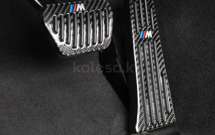 Карбоновые накладки на педали на BMW БМВ за 18 000 тг. в Алматы