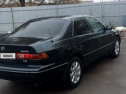 Toyota Camry 1998 года за 3 600 000 тг. в Алматы – фото 6