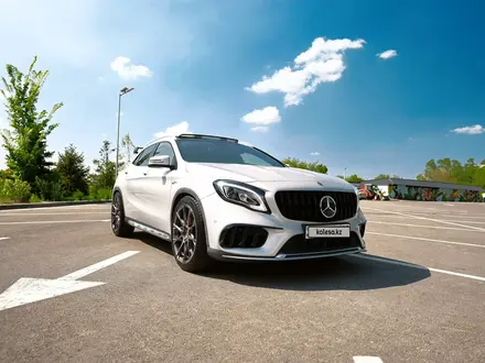 Mercedes-Benz GLA 45 AMG 2017 года за 16 300 000 тг. в Алматы – фото 17