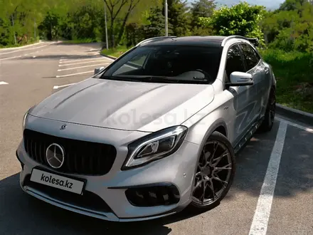 Mercedes-Benz GLA 45 AMG 2017 года за 16 300 000 тг. в Алматы – фото 3