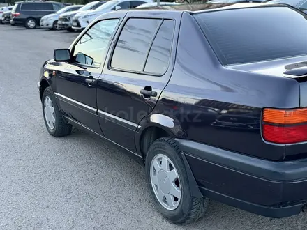 Volkswagen Vento 1994 года за 1 580 000 тг. в Астана – фото 14