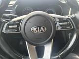 Kia K5 2019 года за 8 500 000 тг. в Актау – фото 4