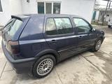 Volkswagen Golf 1993 года за 1 200 000 тг. в Тараз – фото 3