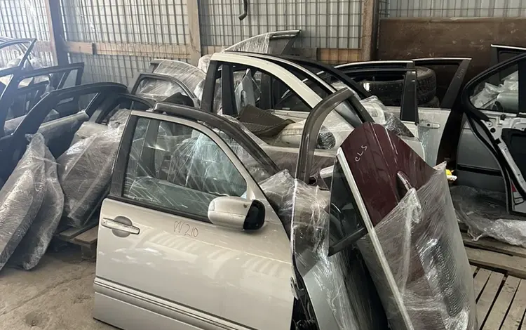 Дверь за 9 900 тг. в Актау