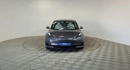 Tesla Model 3 2021 года за 10 990 000 тг. в Алматы – фото 2