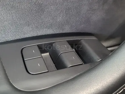 Tesla Model 3 2021 года за 10 990 000 тг. в Алматы – фото 22