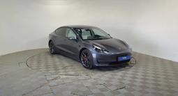 Tesla Model 3 2021 года за 10 990 000 тг. в Алматы – фото 3