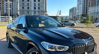 BMW X6 2022 года за 55 000 000 тг. в Астана