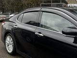 Toyota Camry 2019 года за 13 800 000 тг. в Алматы – фото 4