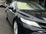 Toyota Camry 2019 года за 13 800 000 тг. в Алматы – фото 3