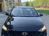 Hyundai Accent 2020 года за 8 400 000 тг. в Актобе – фото 2