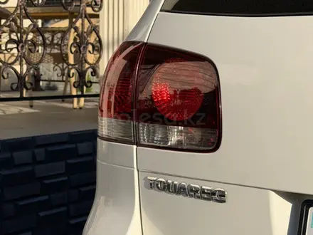 Volkswagen Touareg 2008 года за 5 500 000 тг. в Алматы – фото 13