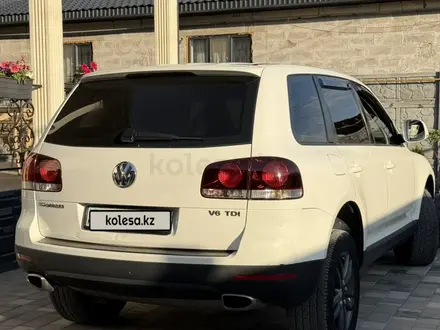 Volkswagen Touareg 2008 года за 5 500 000 тг. в Алматы – фото 14