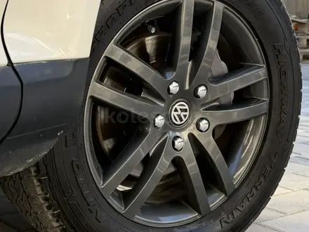 Volkswagen Touareg 2008 года за 5 500 000 тг. в Алматы – фото 28
