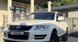 Volkswagen Touareg 2008 годаүшін5 500 000 тг. в Алматы