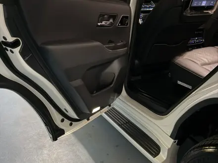 Toyota Land Cruiser 2021 года за 50 000 000 тг. в Алматы – фото 11