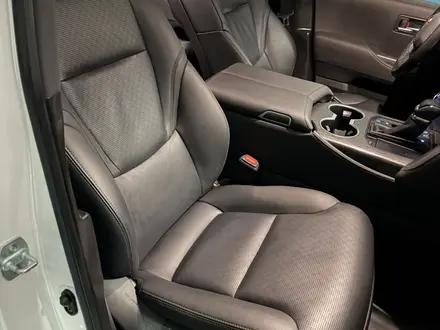 Toyota Land Cruiser 2021 года за 50 000 000 тг. в Алматы – фото 13