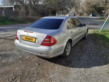 Mercedes-Benz E 200 2004 года за 5 000 000 тг. в Шымкент – фото 2