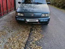 Volkswagen Passat, 1989