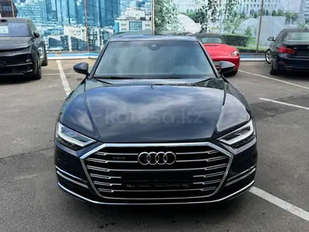 Audi A8 2018 года за 32 900 000 тг. в Алматы – фото 2