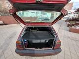 Volkswagen Golf 1993 годаүшін800 000 тг. в Караганда – фото 5