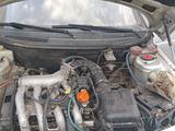 ВАЗ (Lada) 2112 2004 года за 600 000 тг. в Астана – фото 5