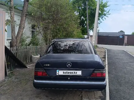 Mercedes-Benz E 200 1992 года за 1 000 000 тг. в Павлодар – фото 12