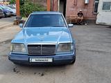 Mercedes-Benz E 200 1994 года за 1 850 000 тг. в Алматы – фото 4