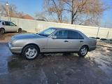 Mercedes-Benz E 280 1998 года за 4 000 000 тг. в Урджар – фото 2