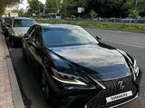 Lexus ES 350 2019 года за 25 900 000 тг. в Алматы – фото 2