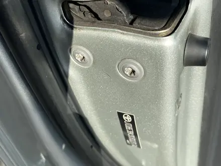 Toyota Camry 2005 года за 7 500 000 тг. в Семей – фото 36