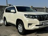 Toyota Land Cruiser Prado 2018 года за 22 300 000 тг. в Шымкент – фото 5