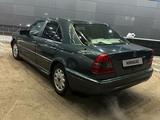 Mercedes-Benz C 200 1995 года за 1 550 000 тг. в Шымкент