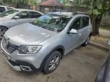 Renault Sandero Stepway 2021 года за 5 500 000 тг. в Алматы – фото 2