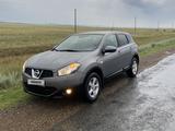 Nissan Qashqai 2013 годаfor6 300 000 тг. в Семей