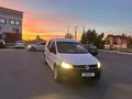 Volkswagen Caddy 2017 годаfor7 500 000 тг. в Астана