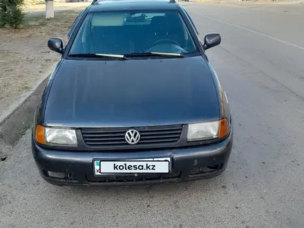 Volkswagen Polo 1998 года за 1 300 000 тг. в Каратау – фото 3