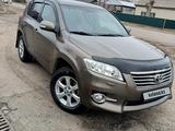 Toyota RAV4 2010 годаүшін8 300 000 тг. в Зайсан – фото 2